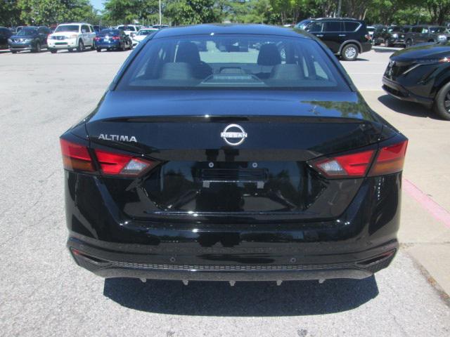 new 2024 Nissan Altima car, priced at $23,325