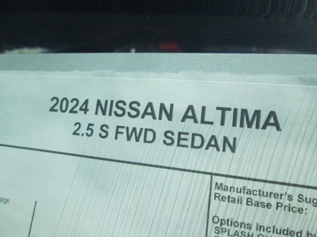 new 2024 Nissan Altima car, priced at $23,325