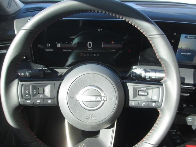 new 2025 Nissan Kicks car, priced at $29,086