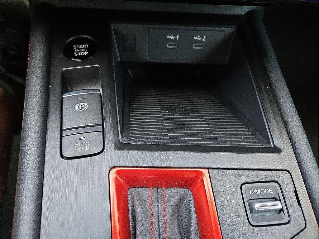 new 2025 Nissan Kicks car, priced at $27,586