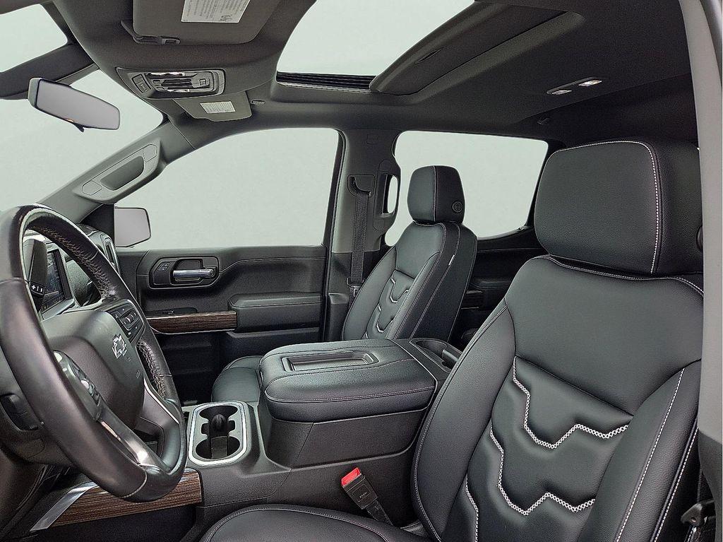 used 2021 Chevrolet Silverado 1500 car, priced at $40,989