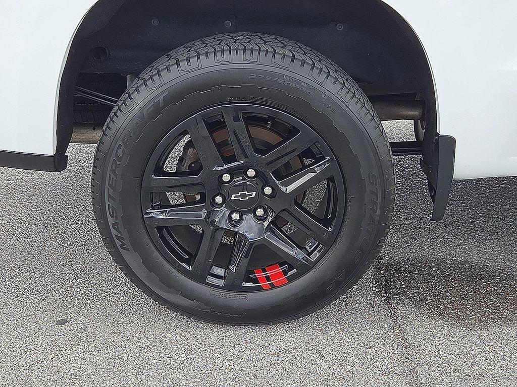 used 2021 Chevrolet Silverado 1500 car, priced at $40,989