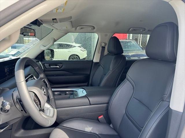 new 2025 Nissan Armada car, priced at $59,093