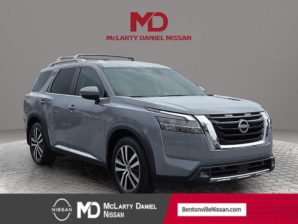 used 2023 Nissan Pathfinder car, priced at $38,888