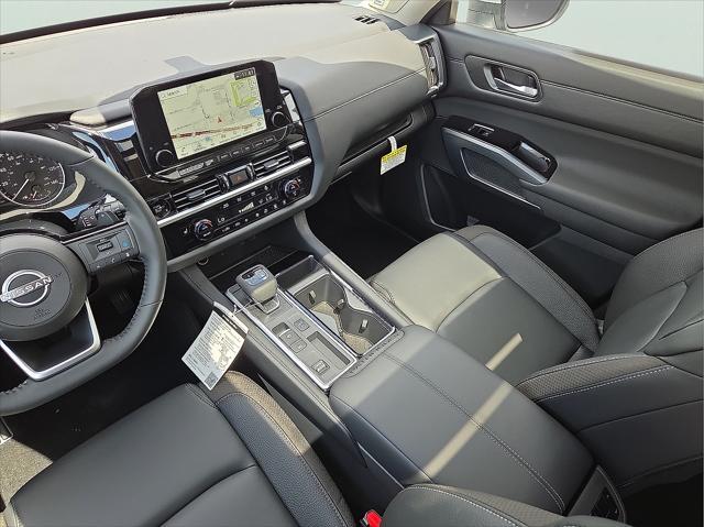 new 2025 Nissan Pathfinder car, priced at $44,555
