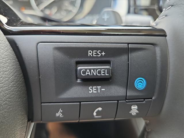 new 2025 Nissan Pathfinder car, priced at $44,555