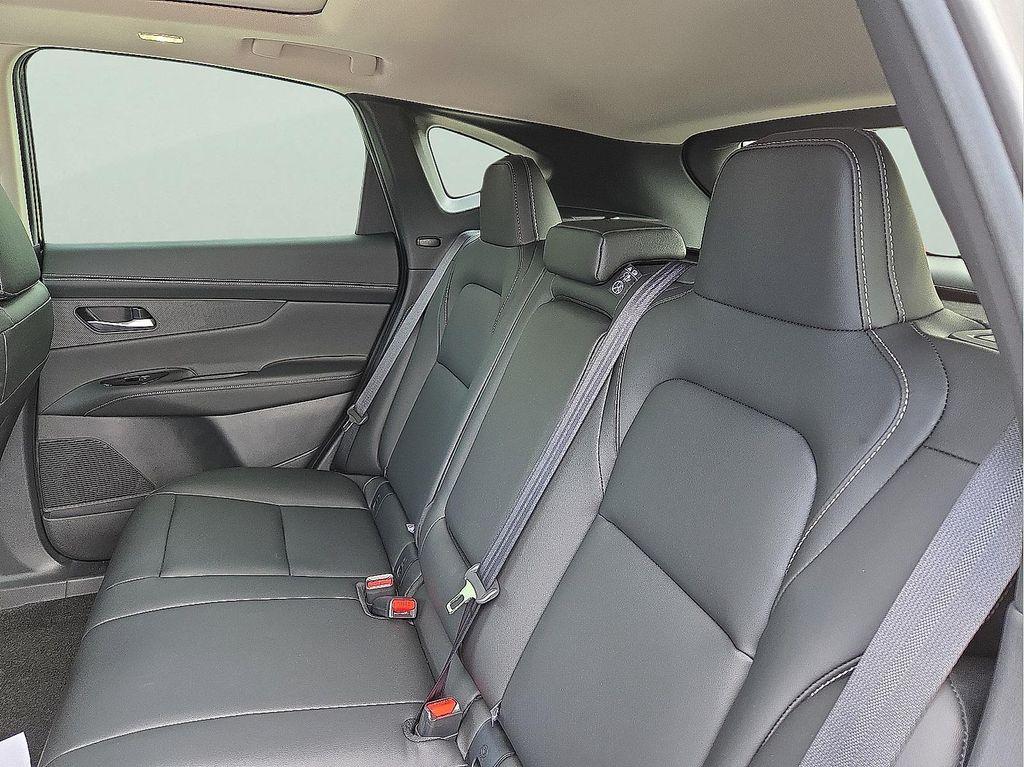 new 2025 Nissan Murano car, priced at $41,323