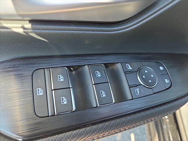 new 2025 Nissan Kicks car, priced at $29,782