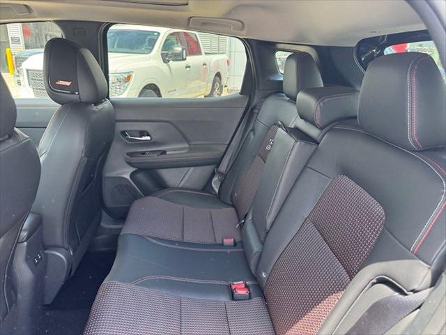 new 2025 Nissan Kicks car, priced at $29,782
