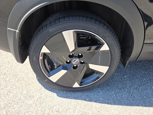 new 2025 Nissan Kicks car, priced at $29,782
