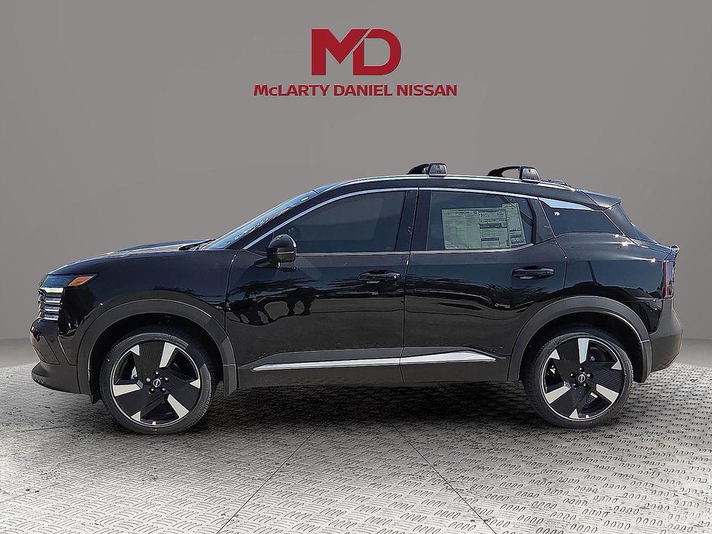 new 2025 Nissan Kicks car, priced at $29,782