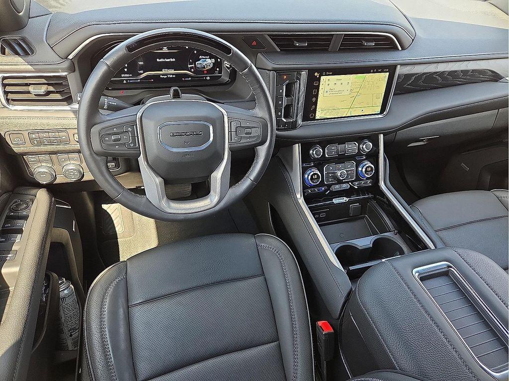 used 2024 GMC Yukon car, priced at $70,398