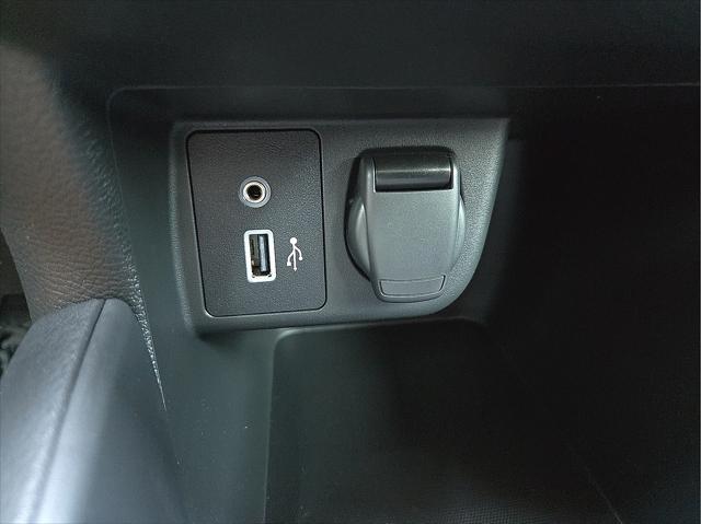 new 2025 Nissan Versa car, priced at $21,288