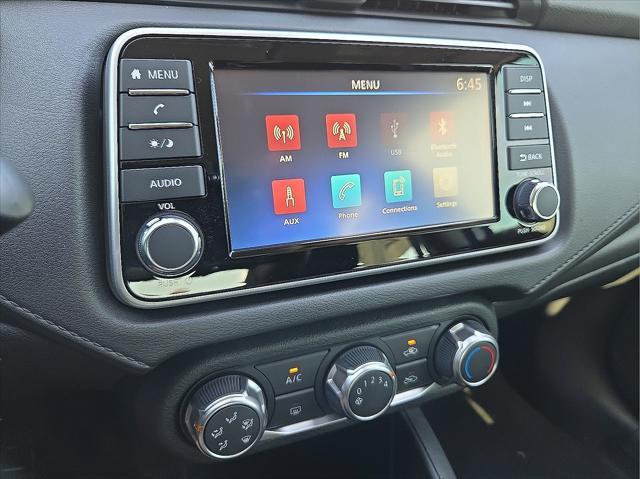 new 2025 Nissan Versa car, priced at $21,288