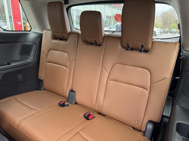 new 2025 Nissan Pathfinder car, priced at $50,866