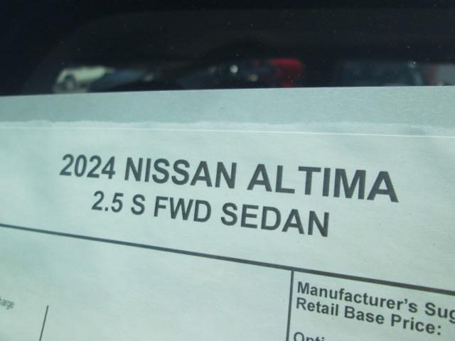 new 2024 Nissan Altima car, priced at $23,403