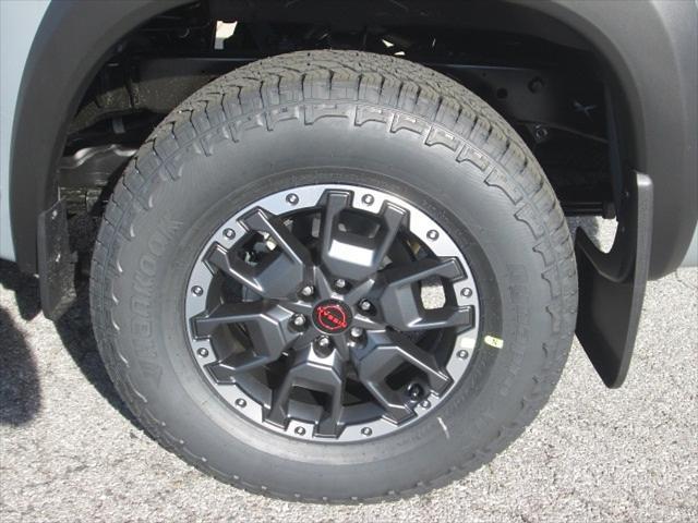 new 2025 Nissan Frontier car, priced at $43,967