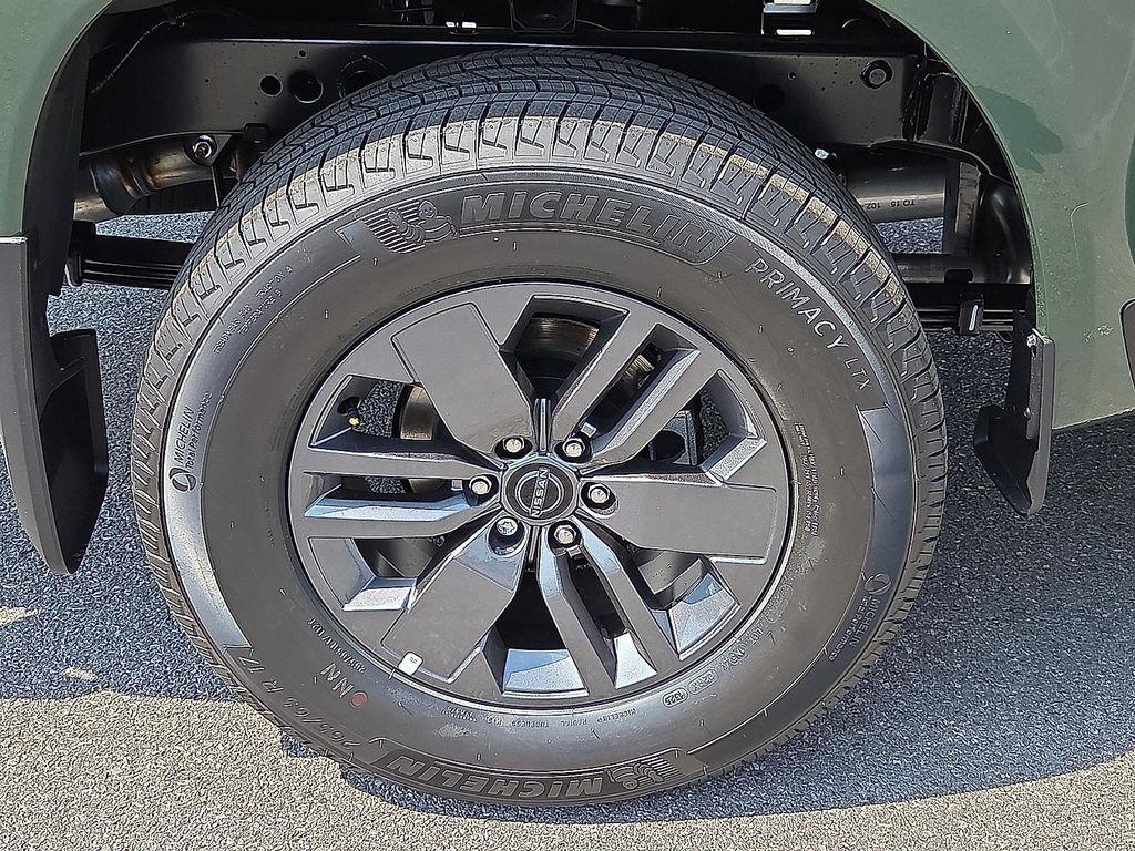 new 2026 Nissan Frontier car, priced at $40,053