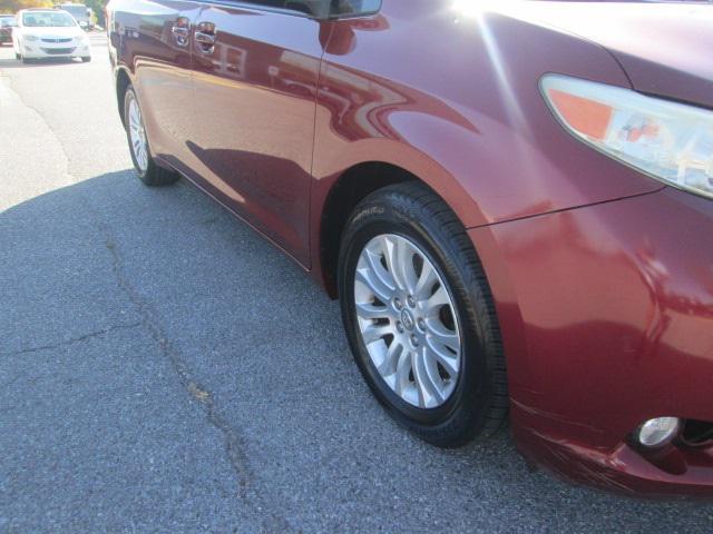 used 2012 Toyota Sienna car, priced at $15,317