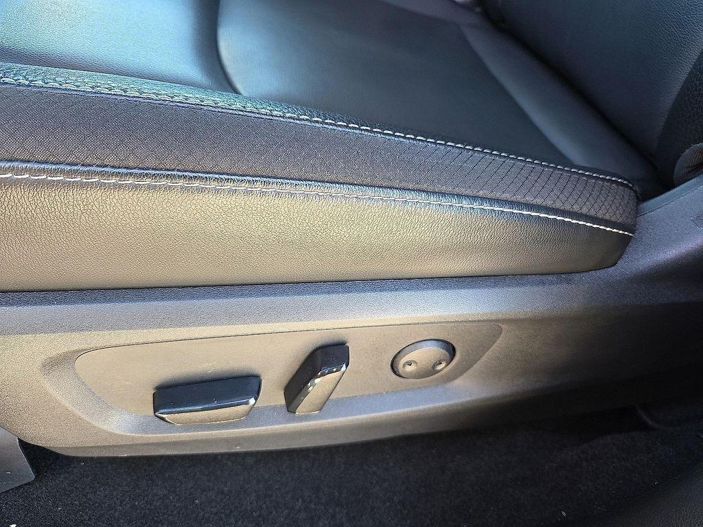 used 2023 Nissan Pathfinder car, priced at $33,148