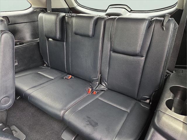 used 2018 Toyota Highlander car, priced at $19,389