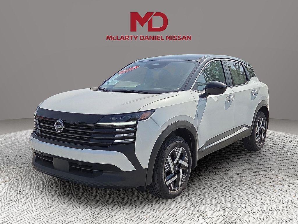 new 2025 Nissan Kicks car, priced at $25,526