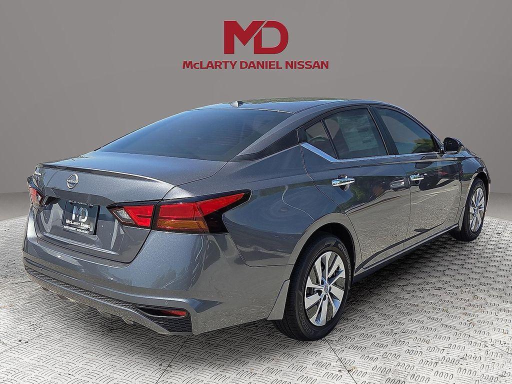 new 2025 Nissan Altima car, priced at $27,469