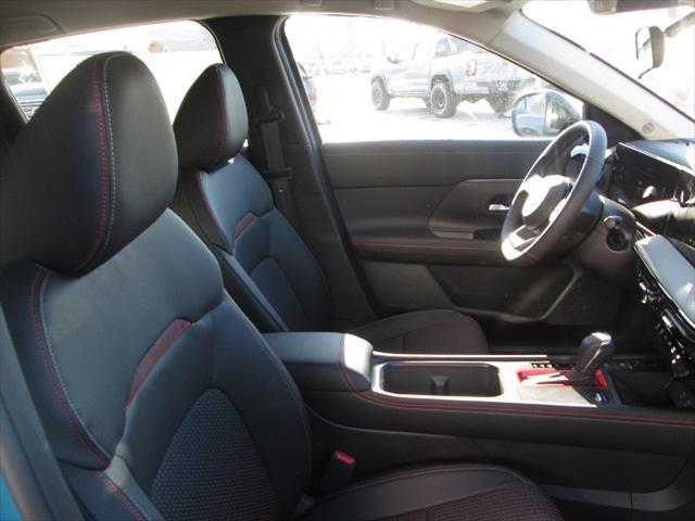 new 2025 Nissan Kicks car, priced at $30,938