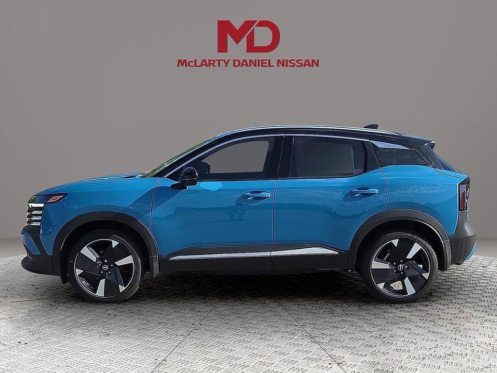 new 2025 Nissan Kicks car, priced at $29,438