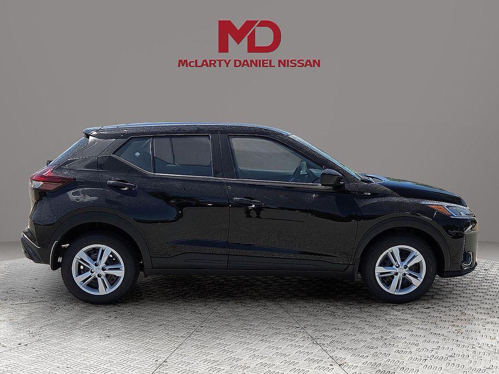 new 2025 Nissan Kicks car, priced at $22,975
