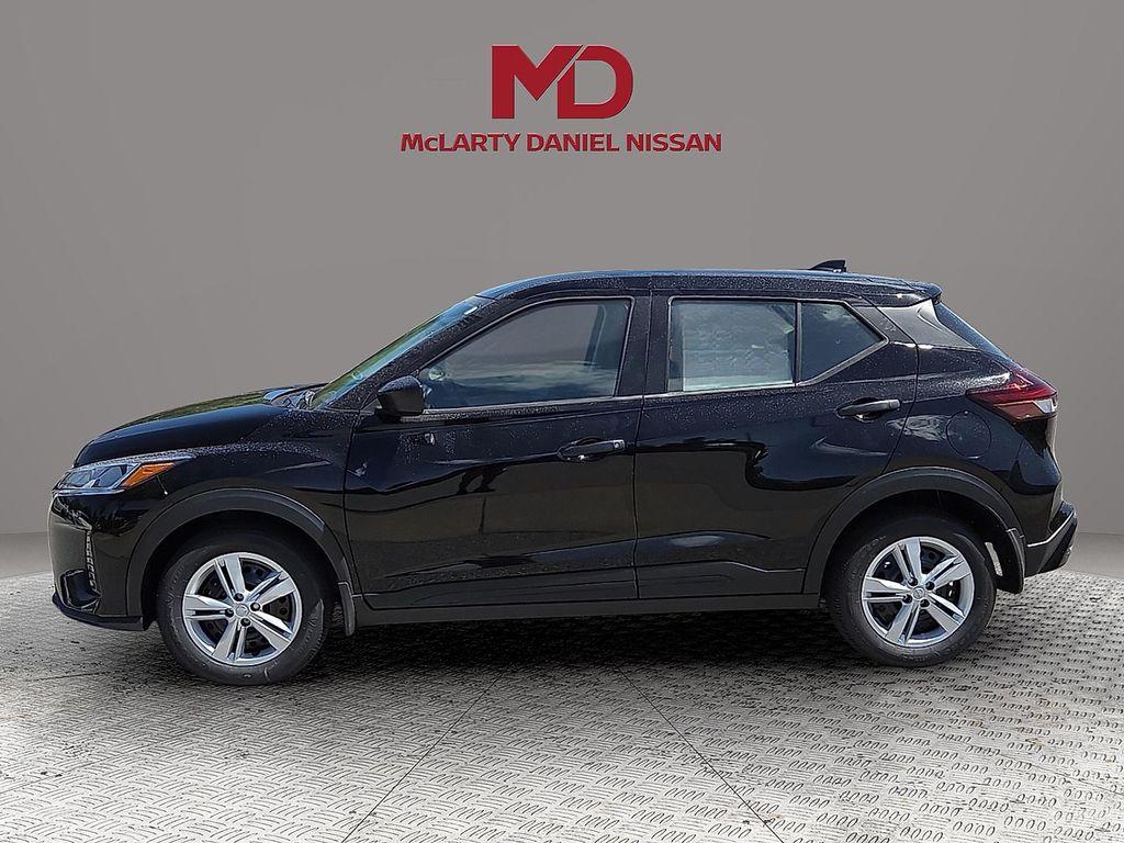 new 2025 Nissan Kicks car, priced at $22,975