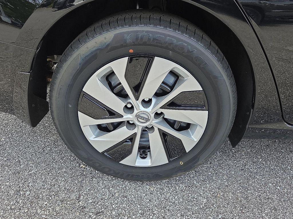 new 2025 Nissan Altima car, priced at $26,894