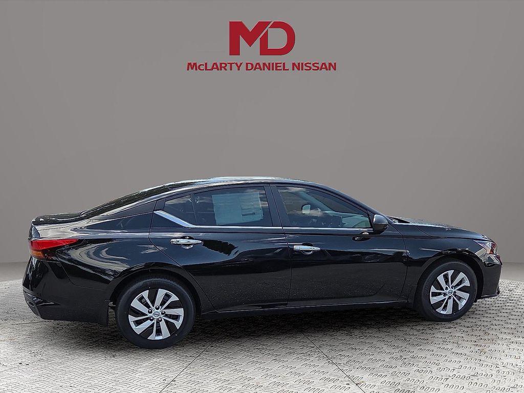 new 2025 Nissan Altima car, priced at $26,894