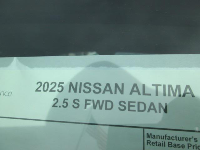 new 2025 Nissan Altima car, priced at $27,750