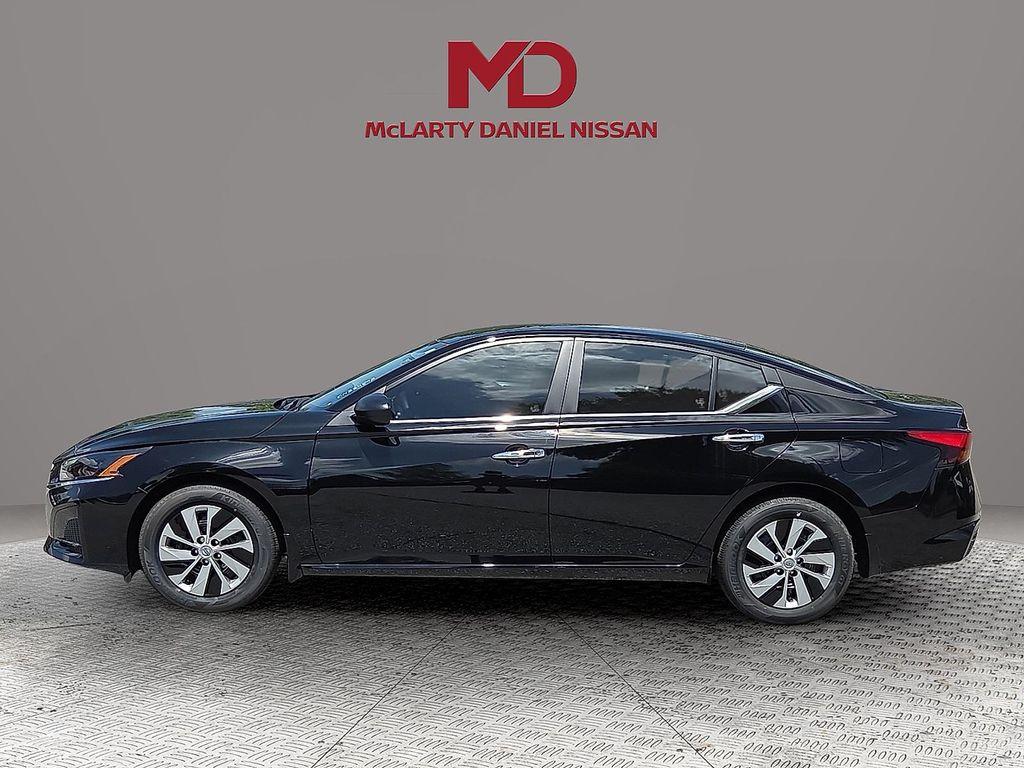 new 2025 Nissan Altima car, priced at $26,894