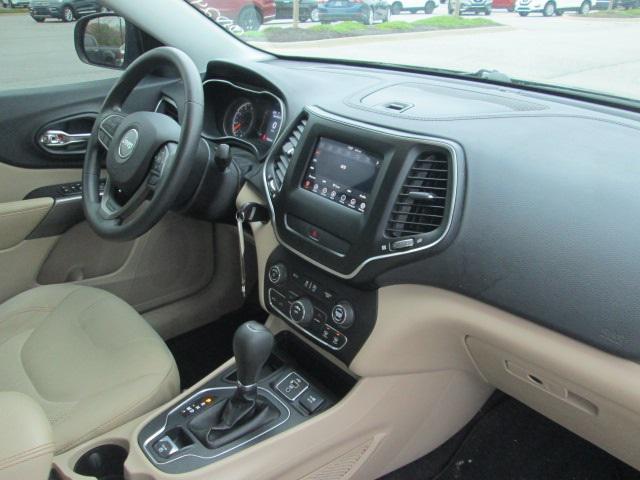 used 2019 Jeep Cherokee car, priced at $18,695