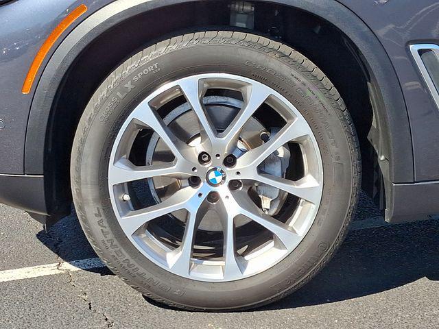 used 2021 BMW X5 car, priced at $33,141