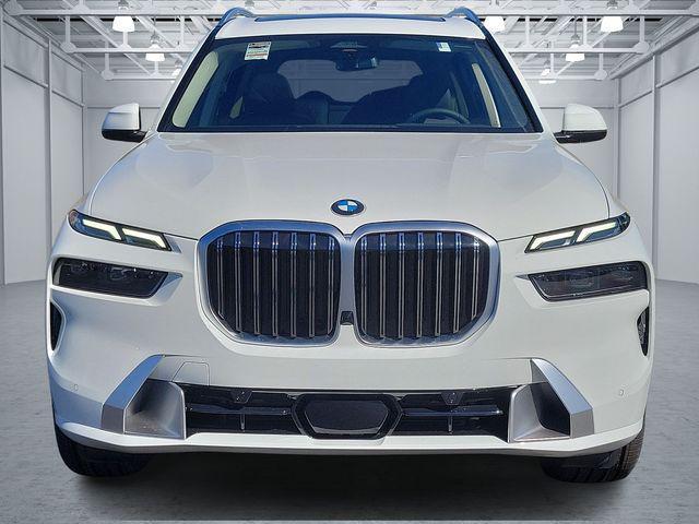 new 2025 BMW X7 car, priced at $85,220