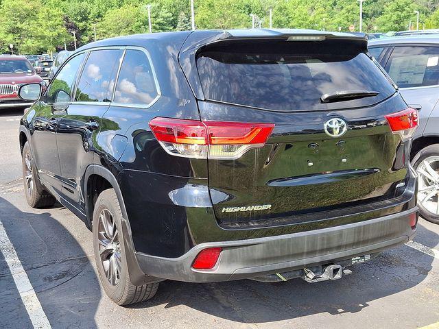 used 2018 Toyota Highlander car, priced at $21,790