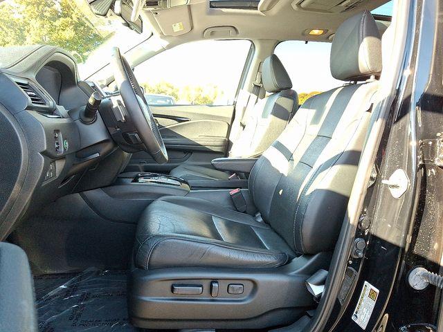used 2017 Honda Pilot car, priced at $22,860