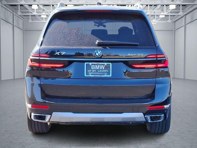 new 2025 BMW X7 car, priced at $91,770