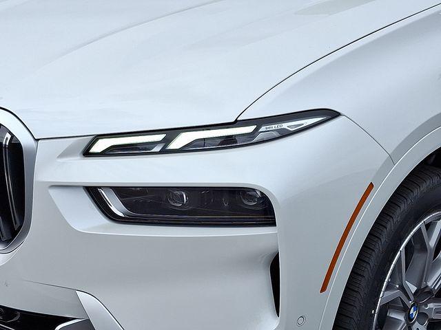 new 2026 BMW X7 car