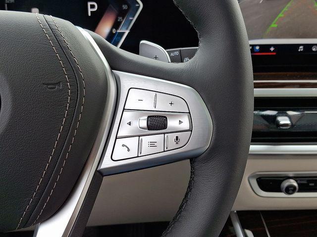 new 2026 BMW X7 car