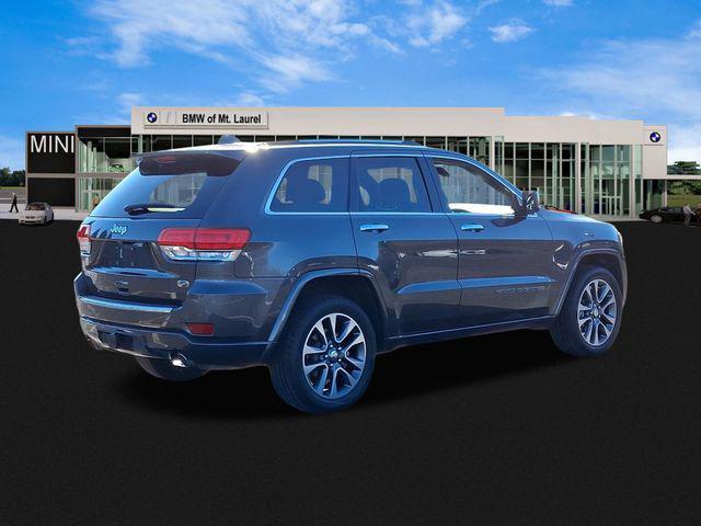 used 2017 Jeep Grand Cherokee car, priced at $21,149