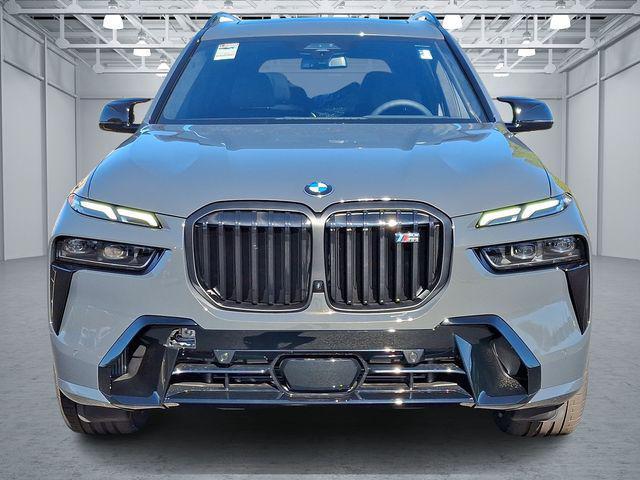 new 2025 BMW X7 car, priced at $120,470