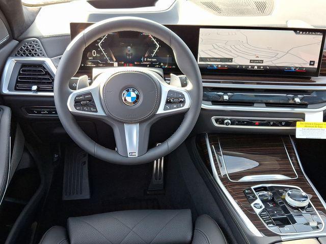 new 2025 BMW X7 car, priced at $98,875