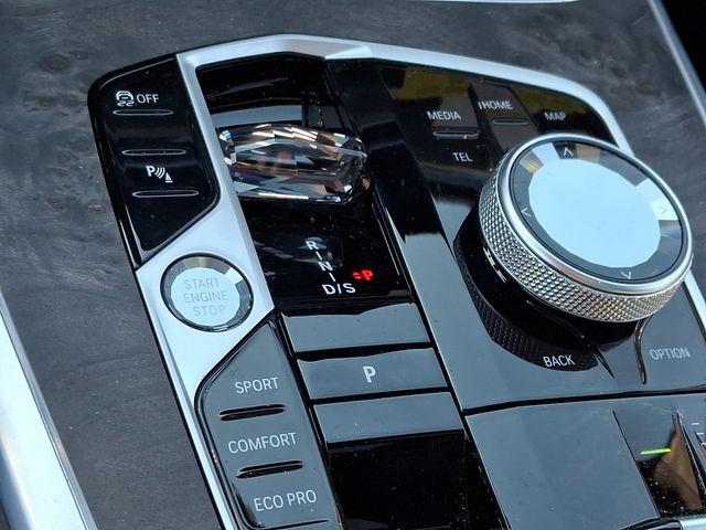 new 2024 BMW X7 car, priced at $118,995
