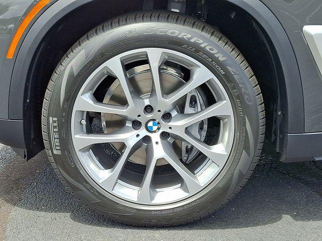 new 2026 BMW X5 car