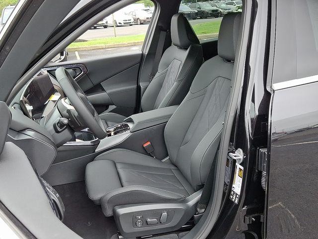 new 2025 BMW X3 car, priced at $52,575