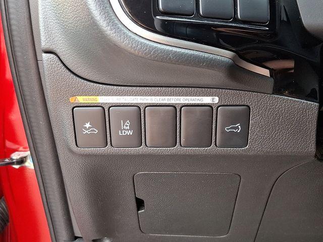 used 2020 Mitsubishi Outlander car, priced at $14,410